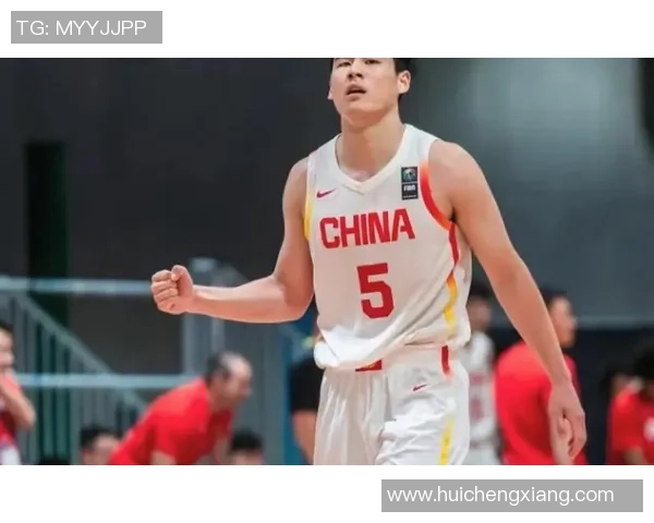 广州篮球队在世界杯积分榜上以92分稳居第一名展现强劲实力