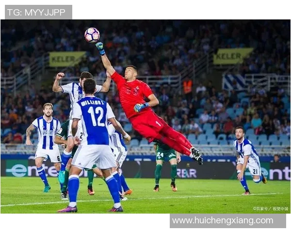 广州足球队比赛经验深度对比与分析揭示球队优势与不足之处